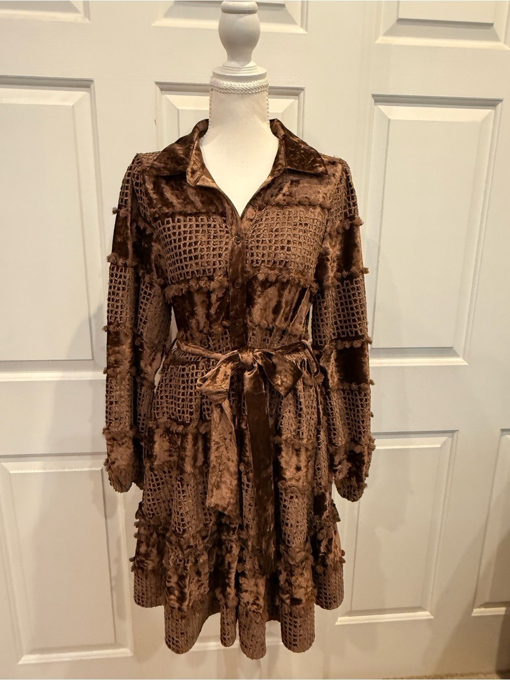 NWT LOVELO Brown Velvet Crochet Boho Shirt Dress S - Picture 8 of 12